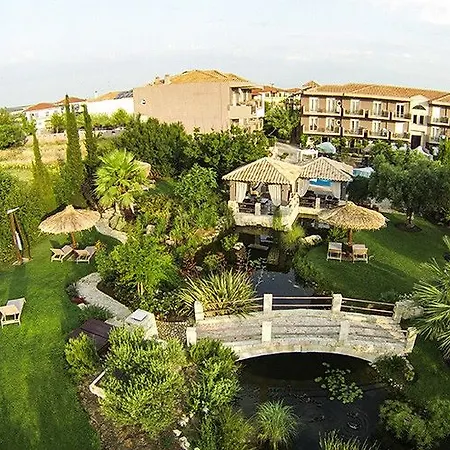 Achtis Boutique 4*
