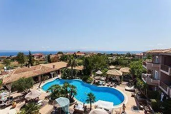 Achtis Boutique 4*