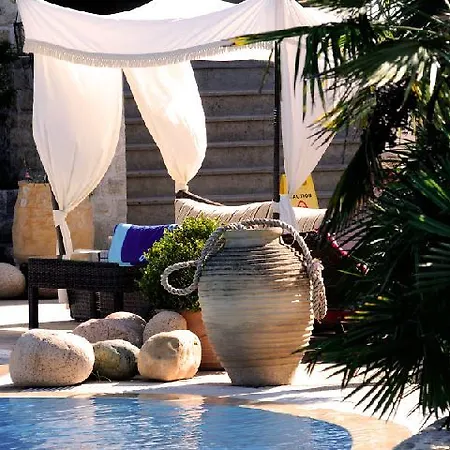 Hotel Achtis Boutique