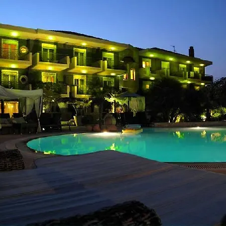 Achtis Boutique Hotel 4*